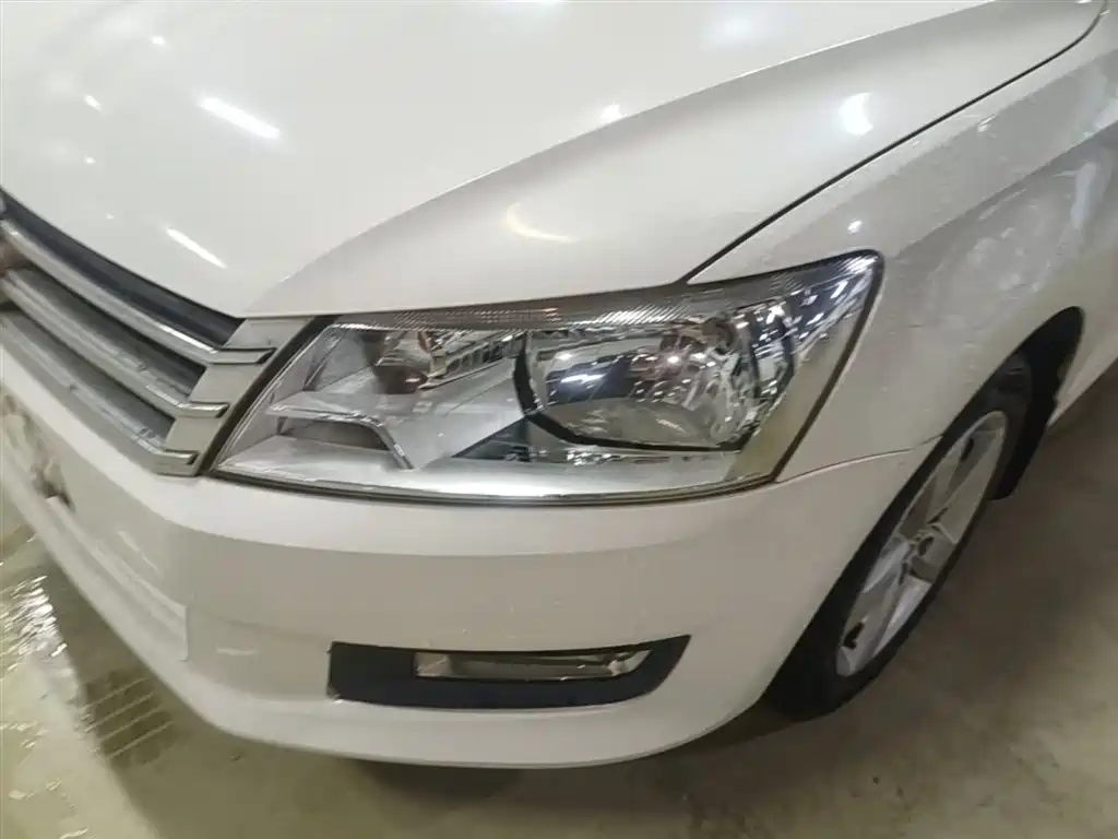Volkswagen Santana 2015 1.6L Automatic Comfort Edition фото 24