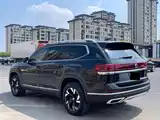 Photo 9 - Volkswagen Teramont
