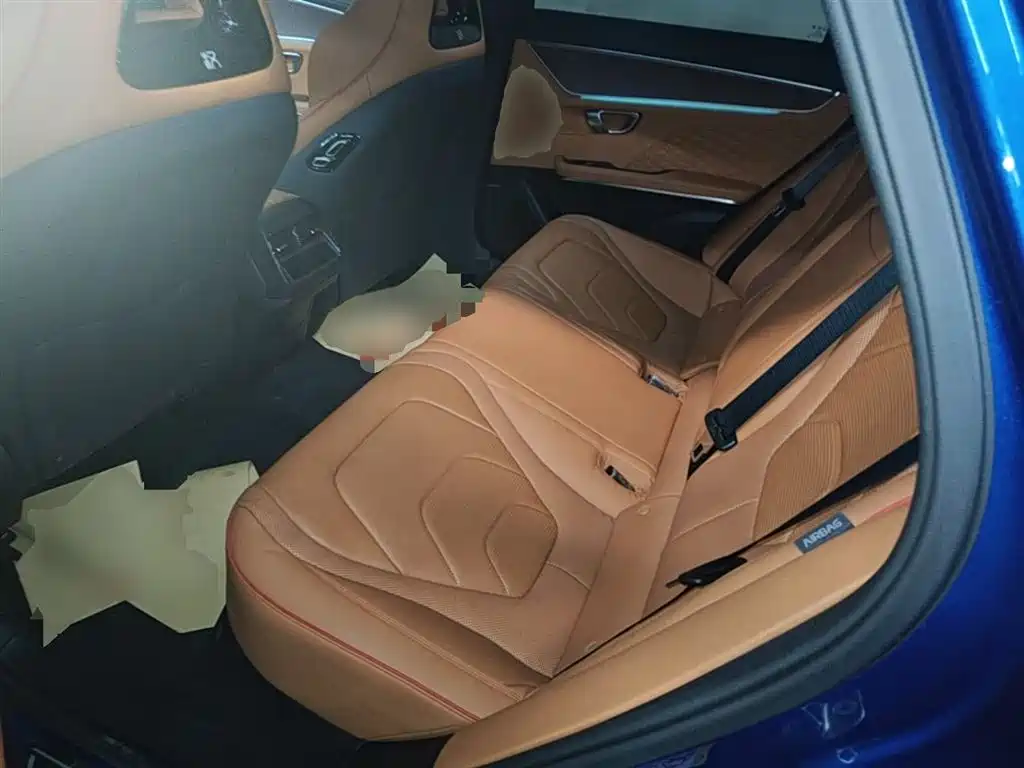 BYD Han 2022 DM-i 242KM Flagship фото 17