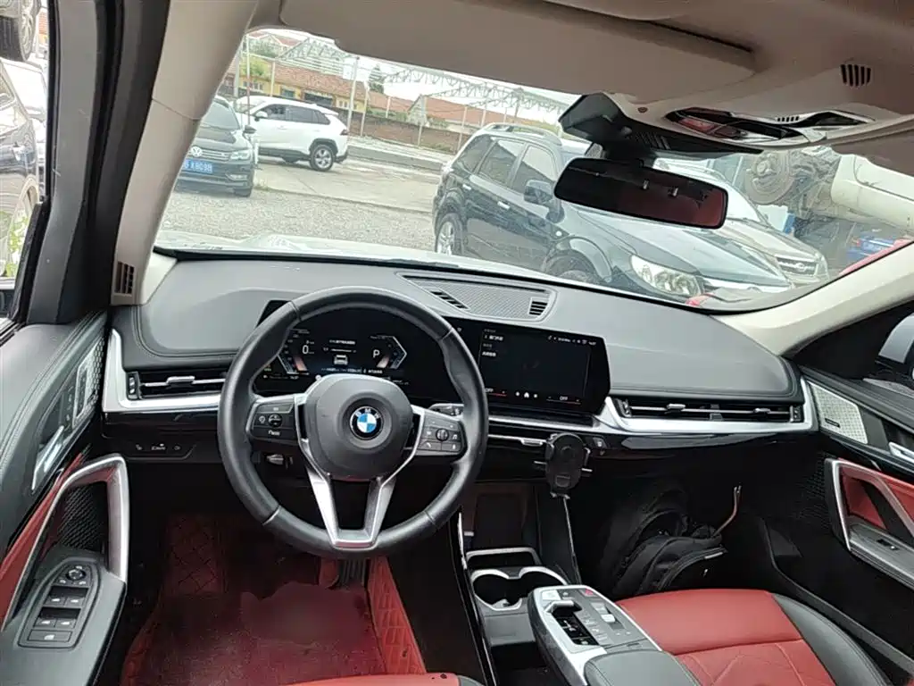 BMW X1 2023 sDrive25Li X Design Package фото 10