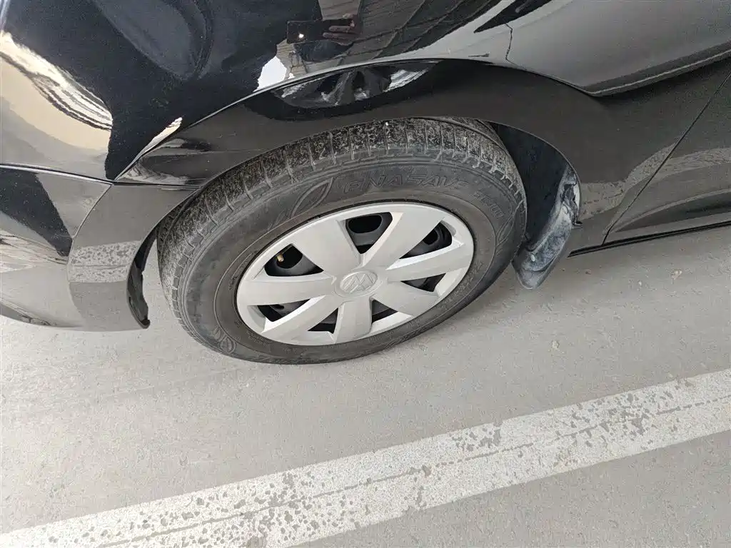 Volkswagen Santana 2015 1.6L Automatic Trend Edition фото 25
