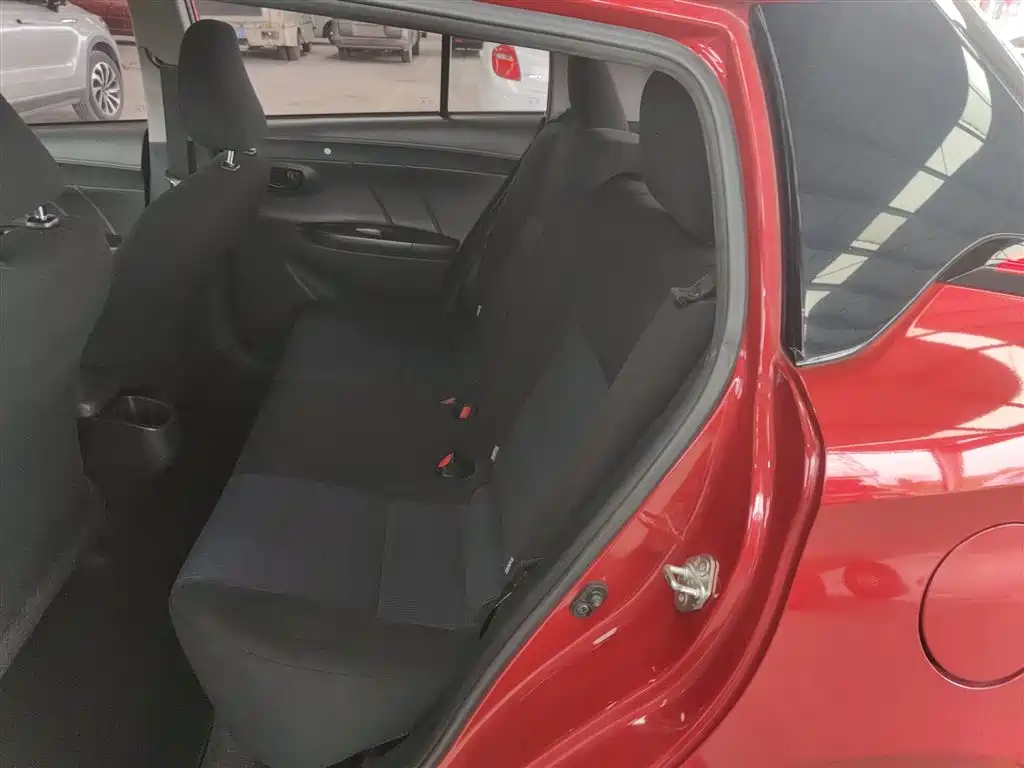 Toyota YARiS L Zhi Xuan 2016 Facelift 1.5E CVT Charming Edition фото 13