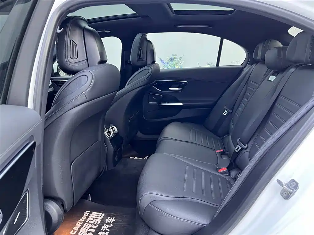Mercedes-Benz C-Class 2024 C 260 L Sport фото 16