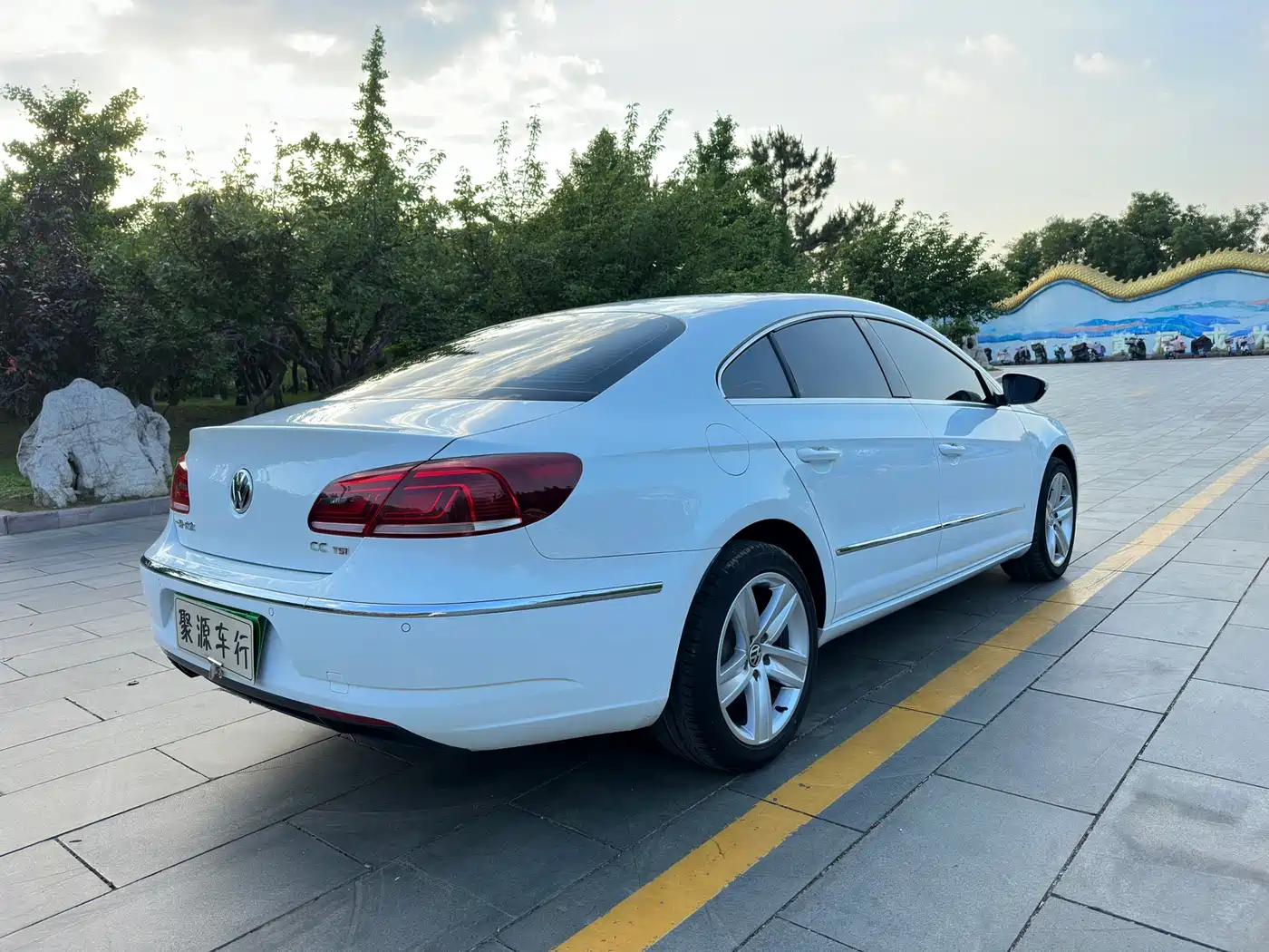 Volkswagen FAW-Volkswagen CC 2013 1.8TSI Premium фото 4
