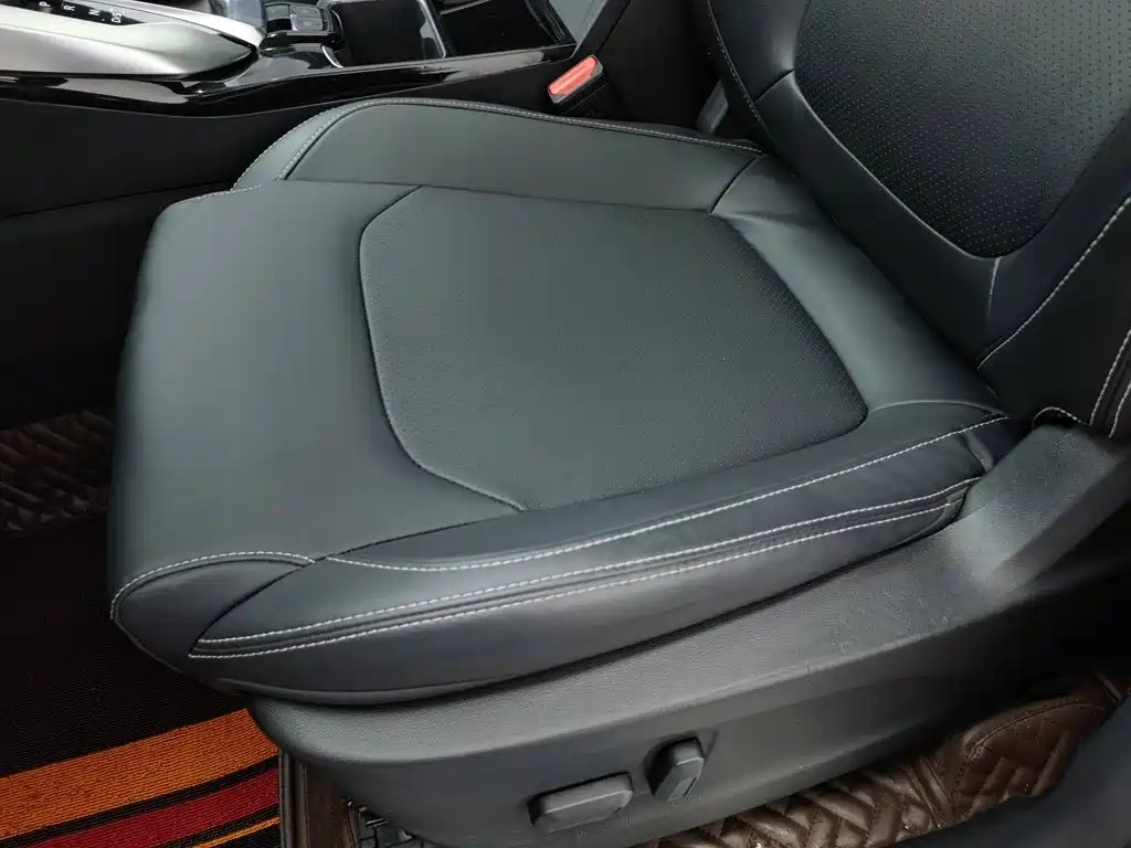 Maxus Maxus G50 2020 2019 1.5T Automatic Luxury Edition China VI