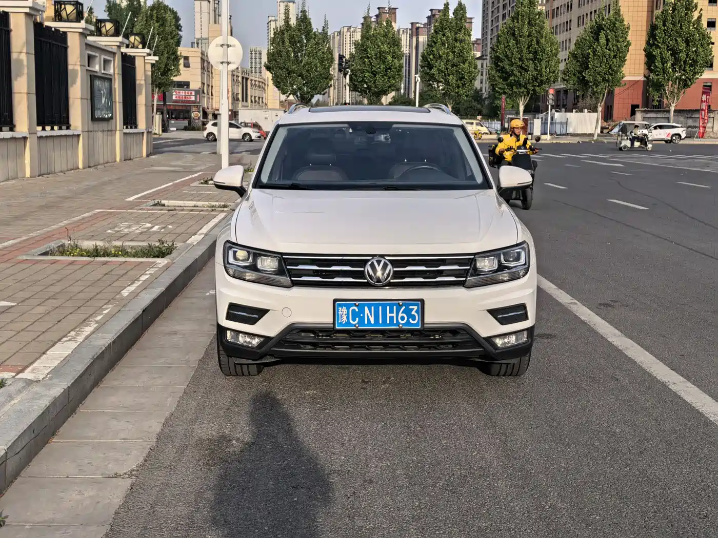 Volkswagen Tiguan L 2019 Facelift 330TSI Auto 2WD Panorama Comfort China VI фото 2