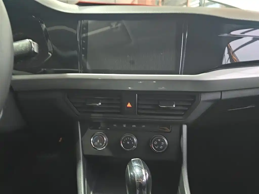 Volkswagen Bora 2019 1.5L Auto Fashion Model фото 13