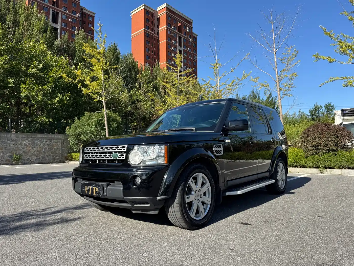 Фото 1 - Land Rover Discovery