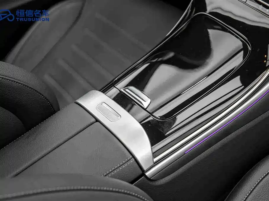 Mercedes-Benz C-Class 2023 Facelift C 260 L Night Sport Edition фото 19