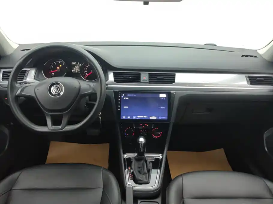 Volkswagen Bora 2019 Bora Legend 1.5L Automatic Fashion China VI фото 12