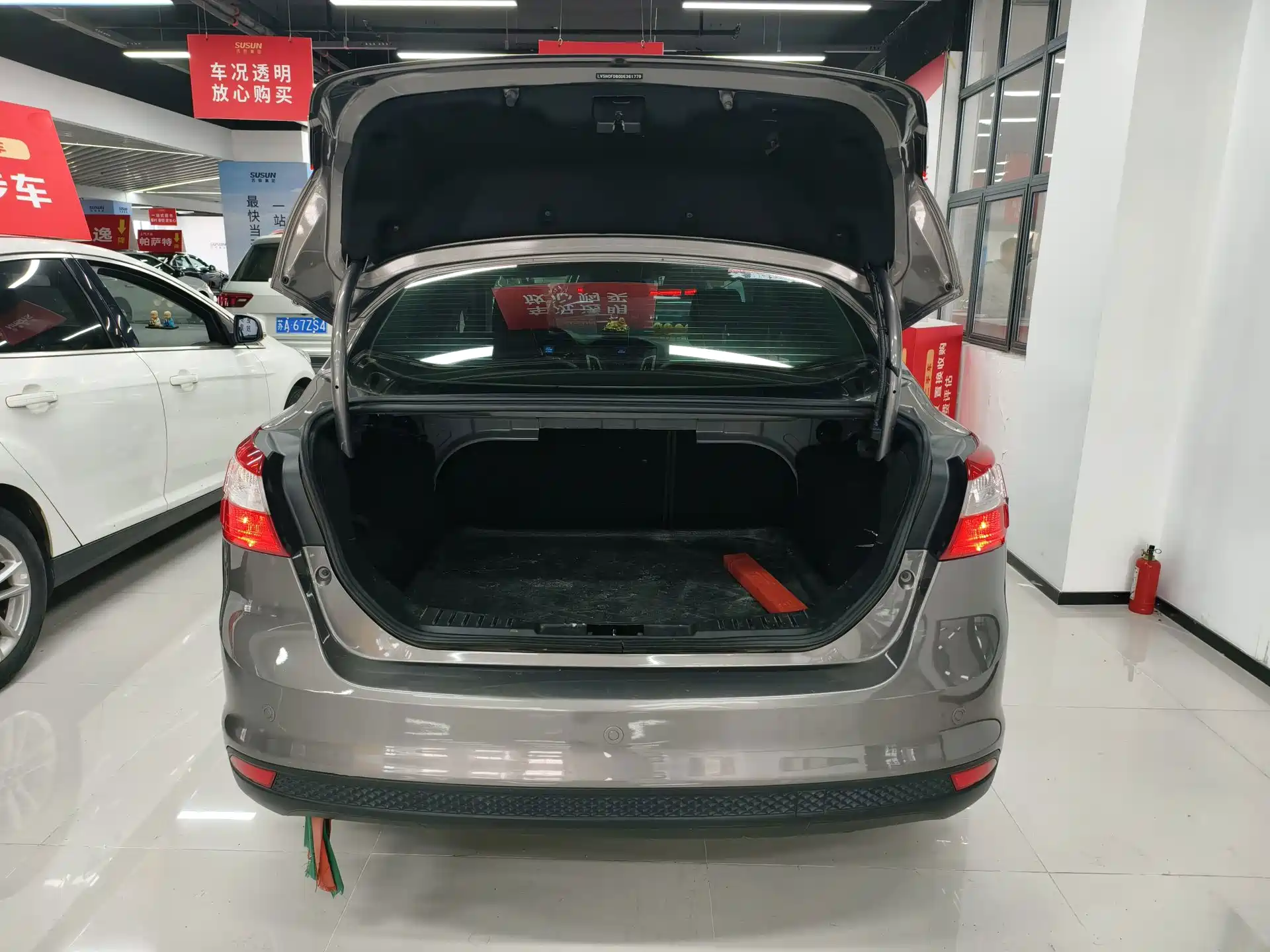 Фото 8 - Ford Focus