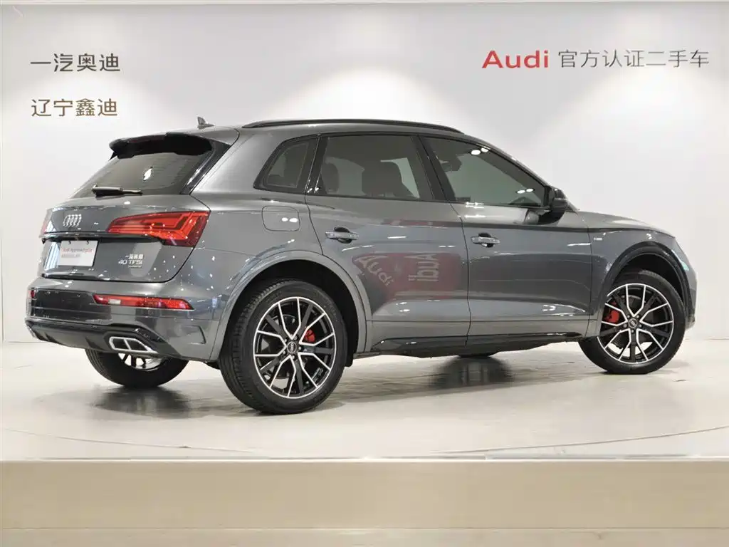 Audi Q5L 2023 40T Luxury Dynamic фото 4