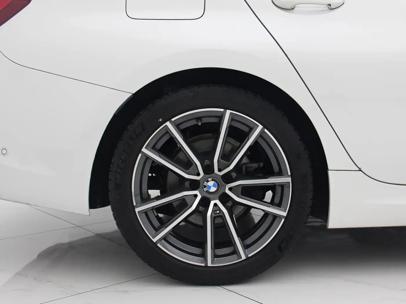 BMW 3 Series 2021 Facelift 325Li M Sport Package фото 13
