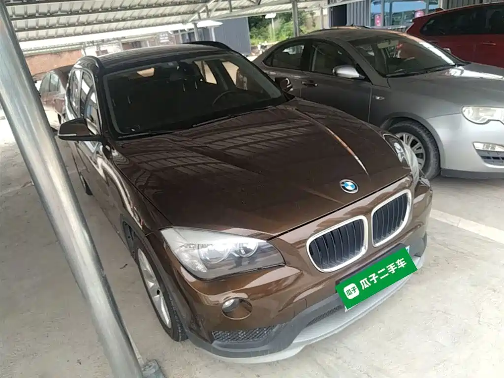 BMW X1 2014 sDrive18i Fashion Edition фото 4