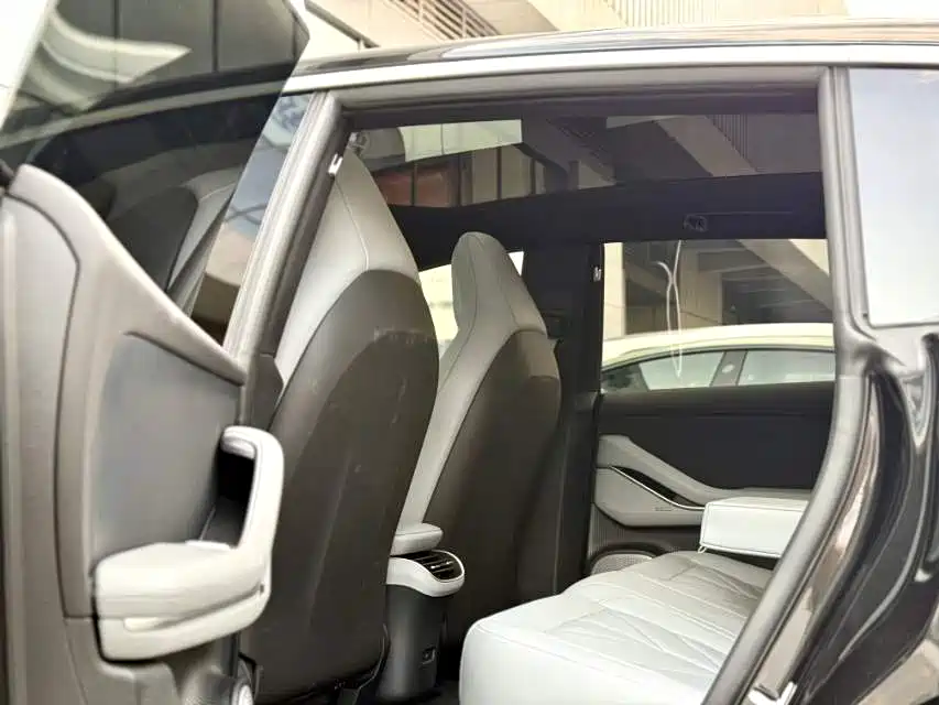 Фото 3 - NIO ET5T