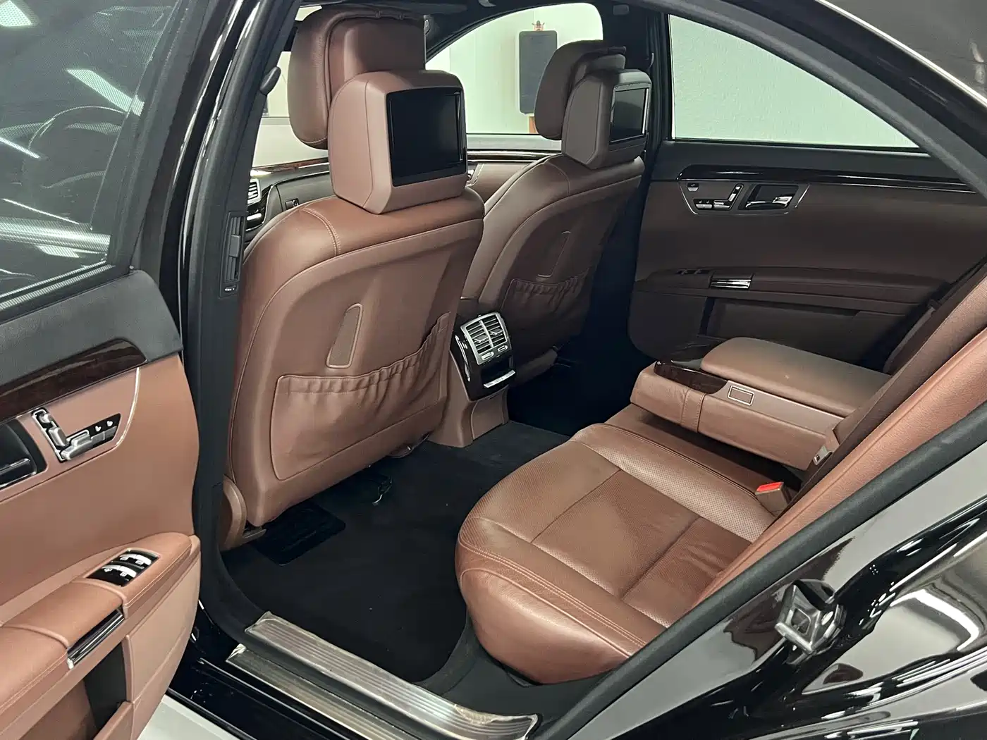 Mercedes-Benz S-Class 2011 S 350 L CGI 4MATIC фото 8