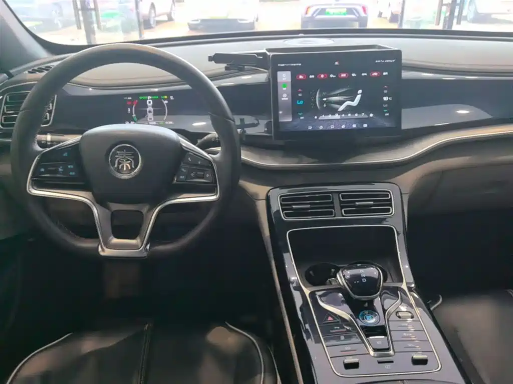 BYD Qin PLUS 2021 EV 400KM Luxury Model фото 10