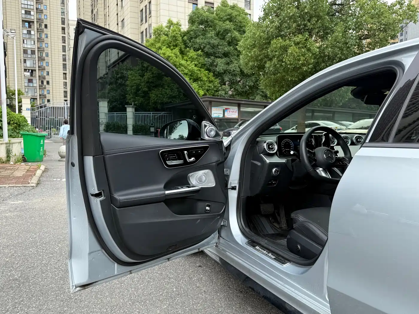 Mercedes-Benz C-Class 2024 Facelift C 260 L Sport фото 6