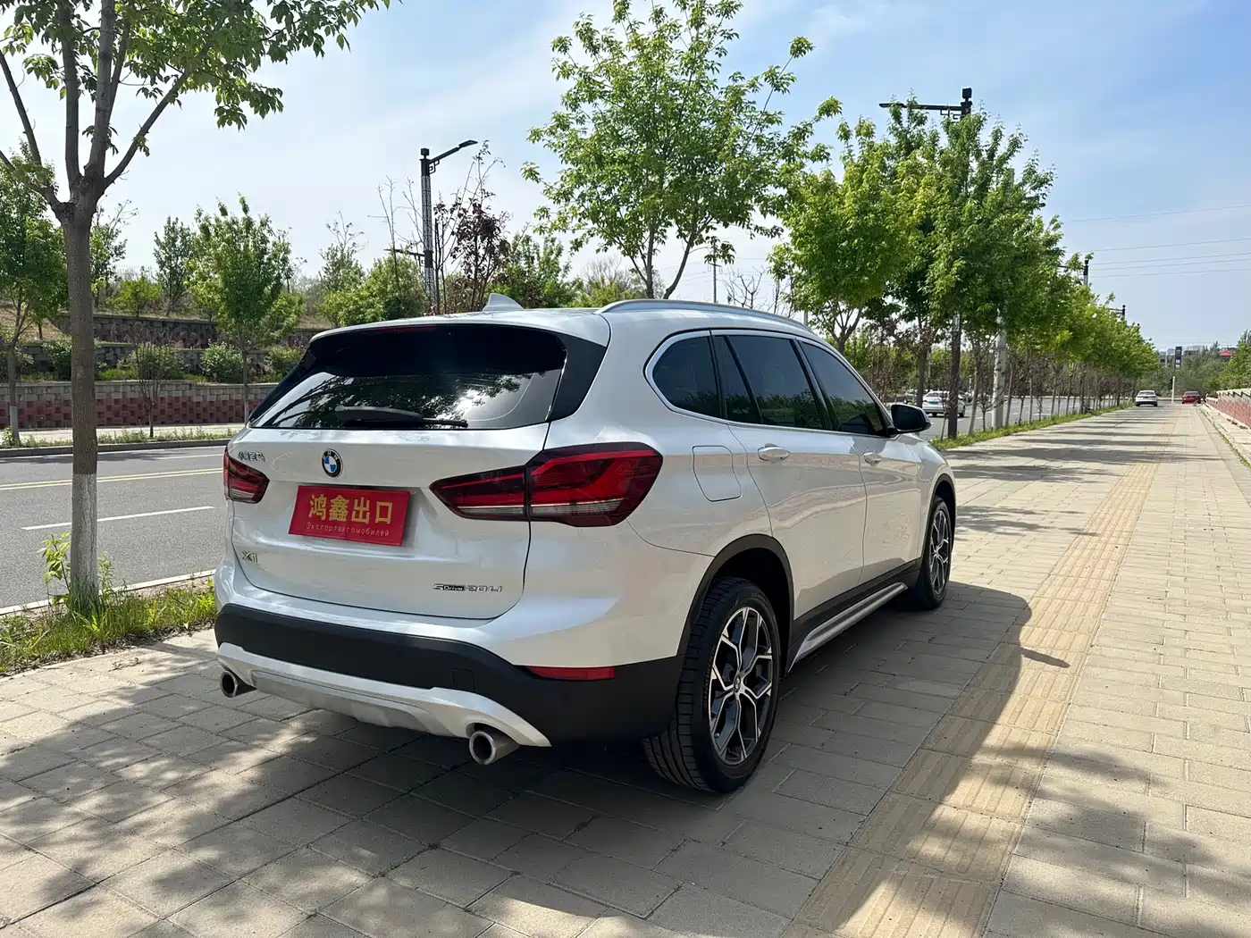 BMW X1 2022 sDrive20Li Fashion фото 9