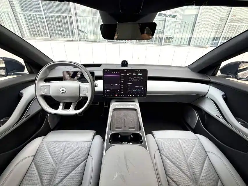 Фото 4 - NIO ET5T