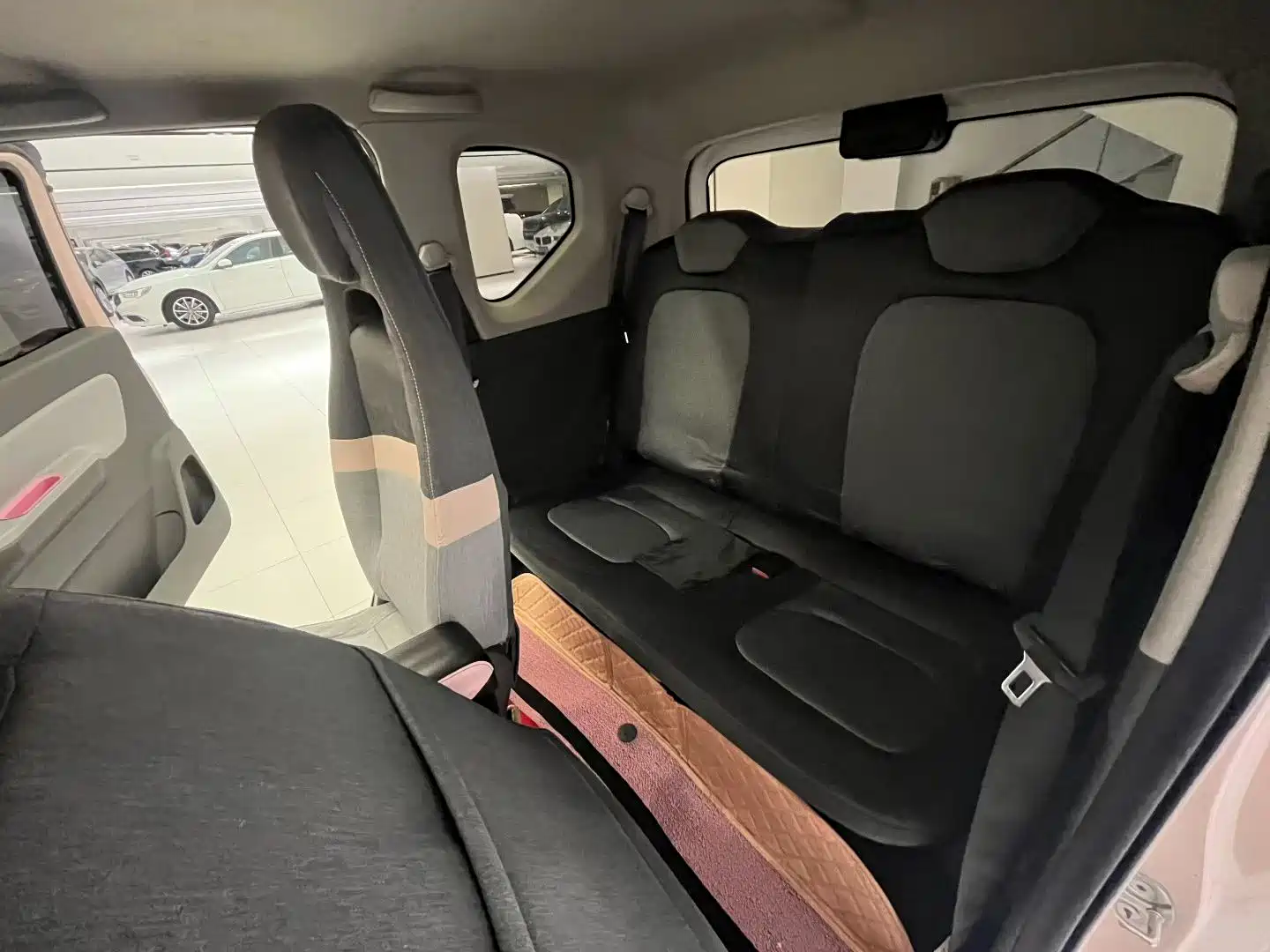 Фото 6 - Wuling Motors Hongguang MINIEV