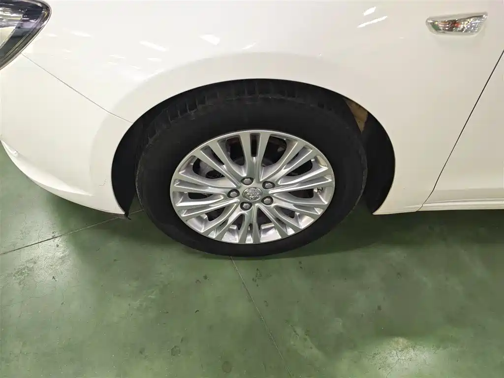 Buick Excelle 2015 15N Automatic Luxury фото 23