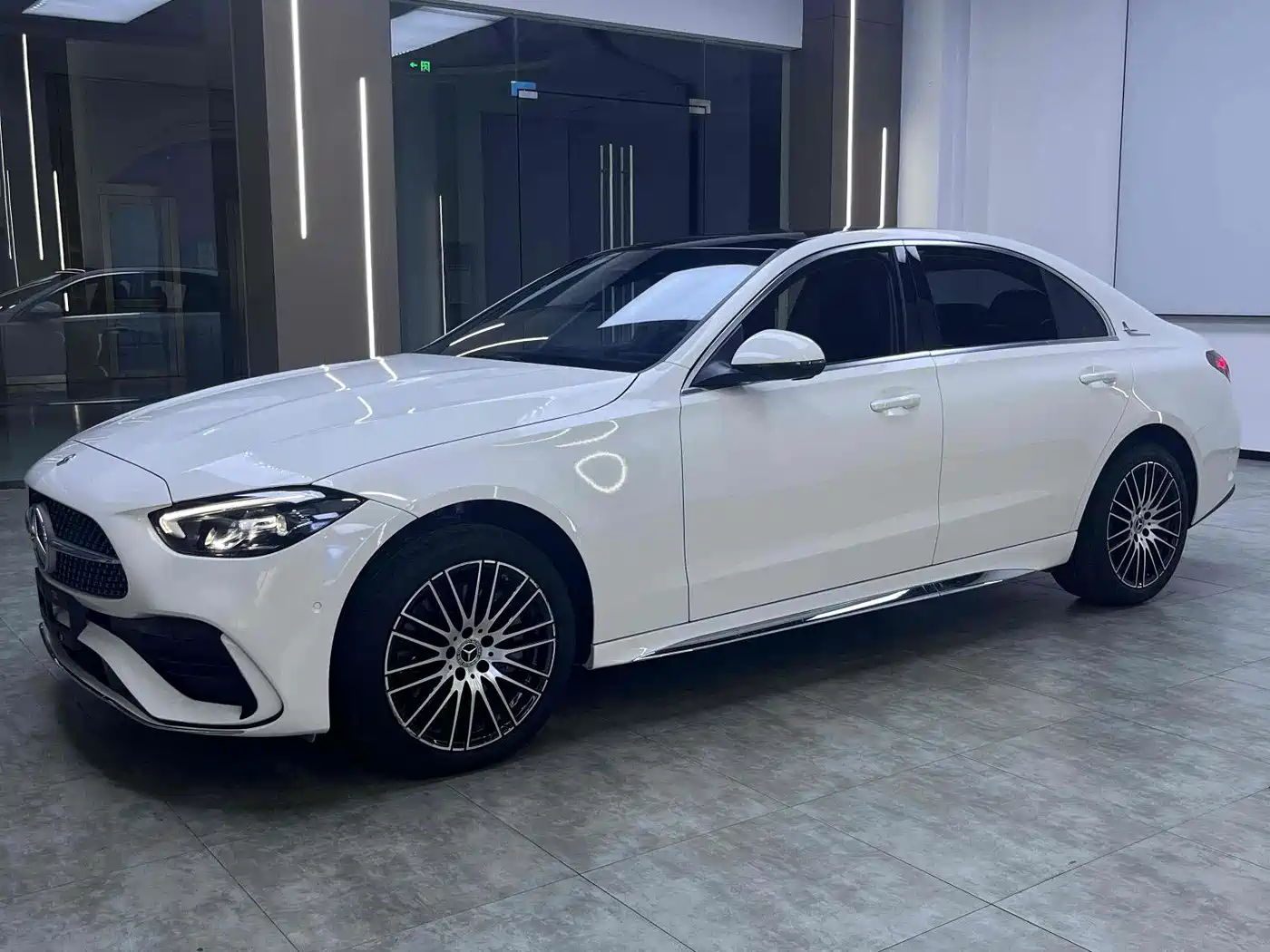 Mercedes-Benz C-Class