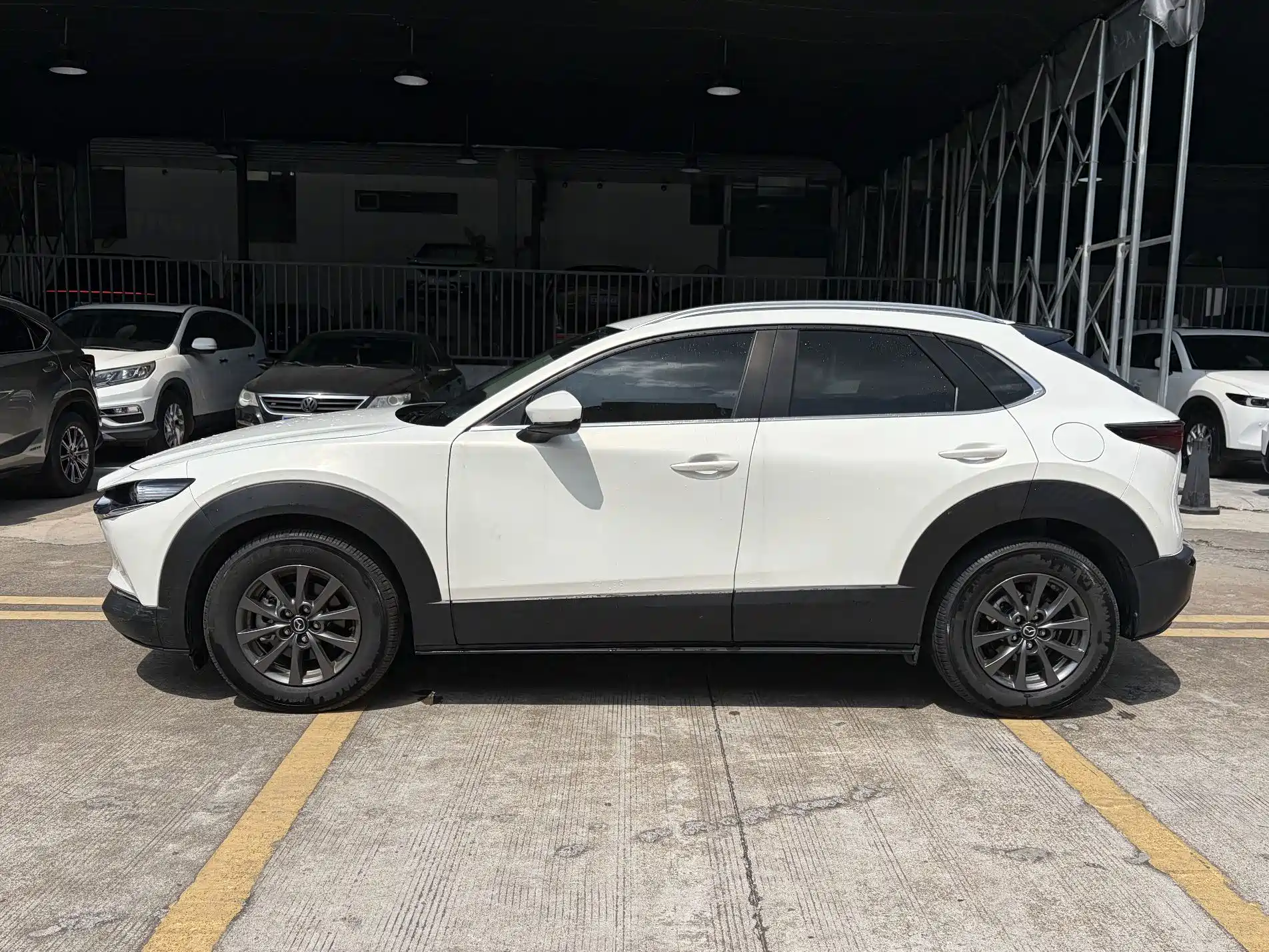 Фото 2 - Mazda CX-30
