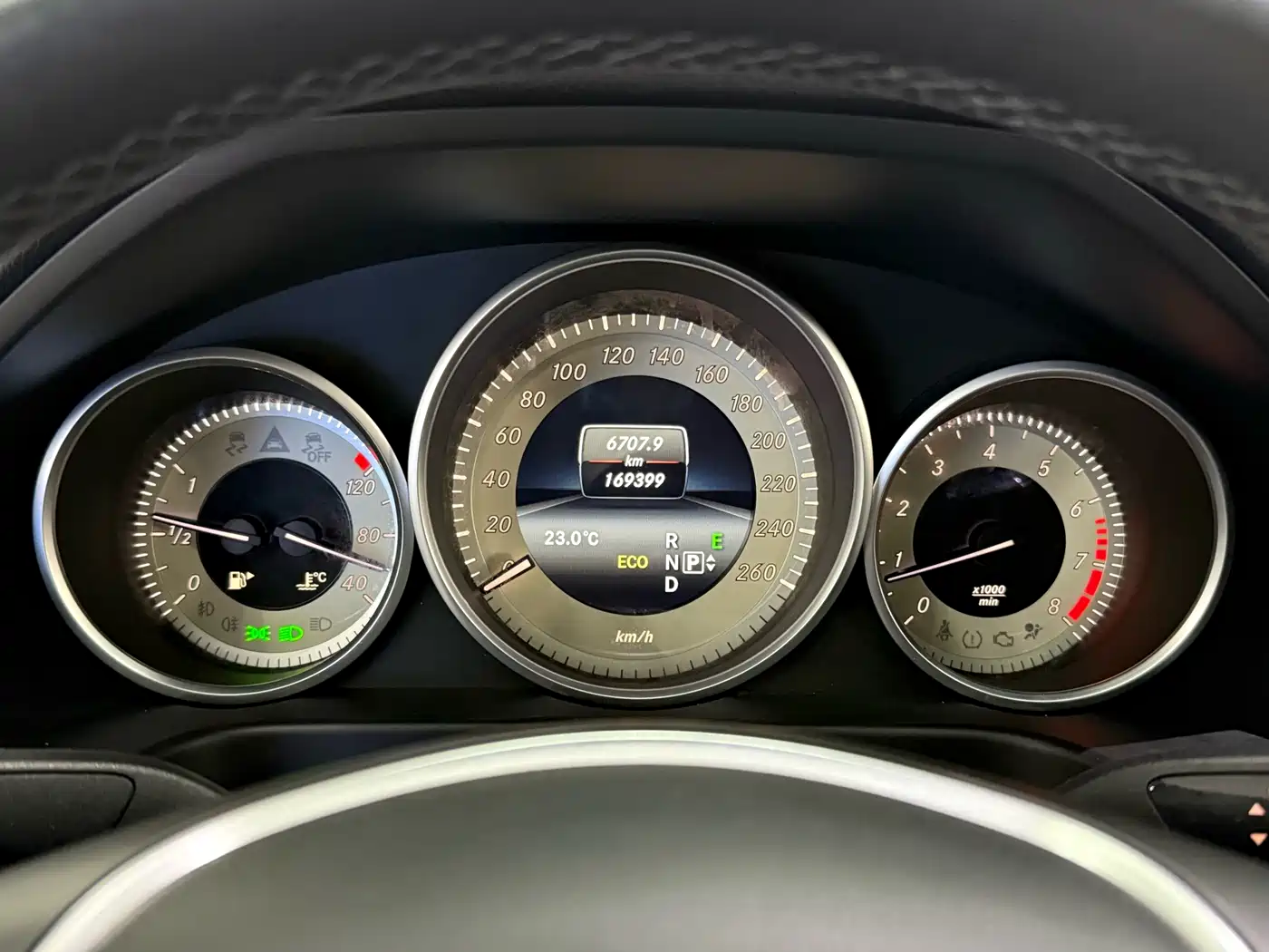 Mercedes-Benz E-Class 2015 Facelift E 260 L Sport фото 7