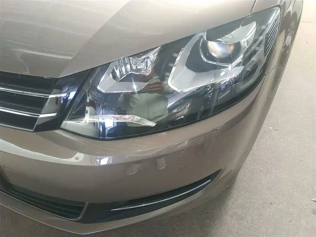 Volkswagen Sharan 2014 2.0TSI Comfort фото 24