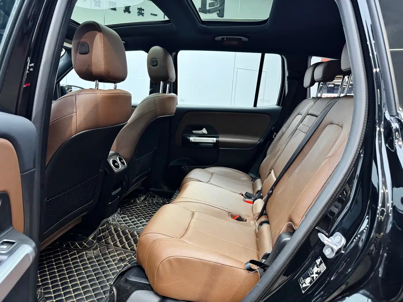 Mercedes-Benz GLB 2024 GLB 200 Dynamic фото 12
