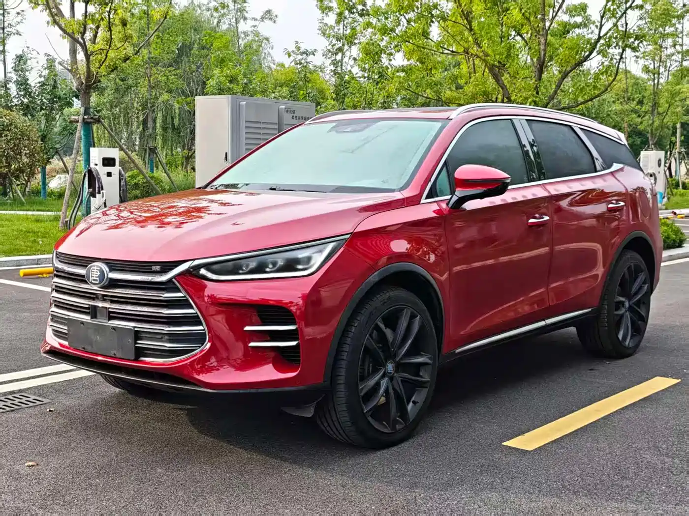 BYD Tang New Energy 2018 DM 2.0T AWD Smart Connection Genesis Edition 7-Seater China V