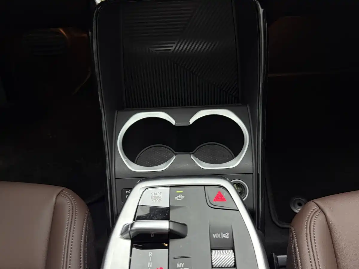BMW X1 2023 sDrive20Li X Design Package фото 11