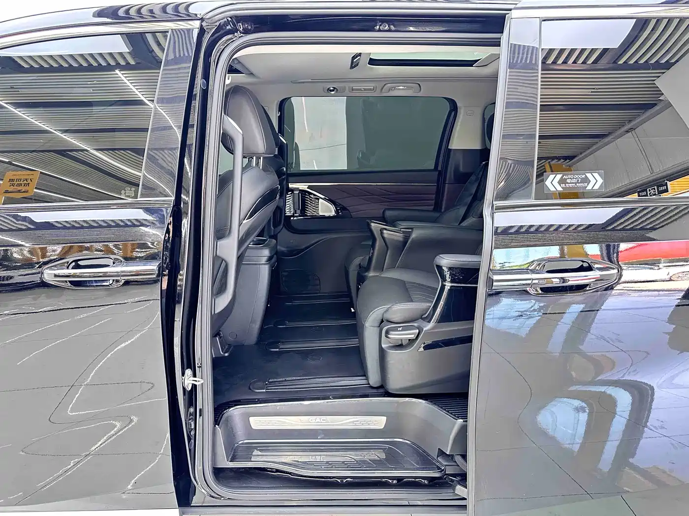 GAC Trumpchi Trumpchi M8 2024 Master Series Super Hybrid фото 9