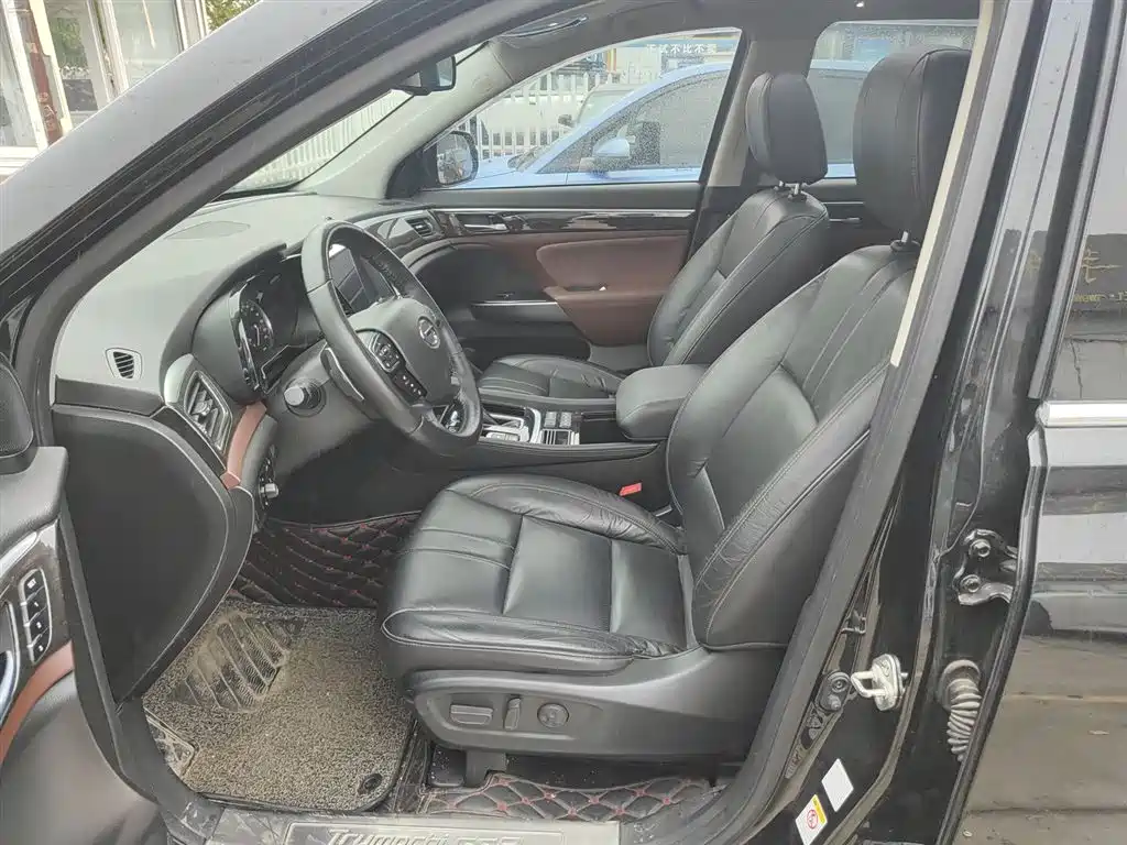 GAC Trumpchi Trumpchi GS8 2017 320T 2WD Luxury Smart Connect (7-seater) фото 8