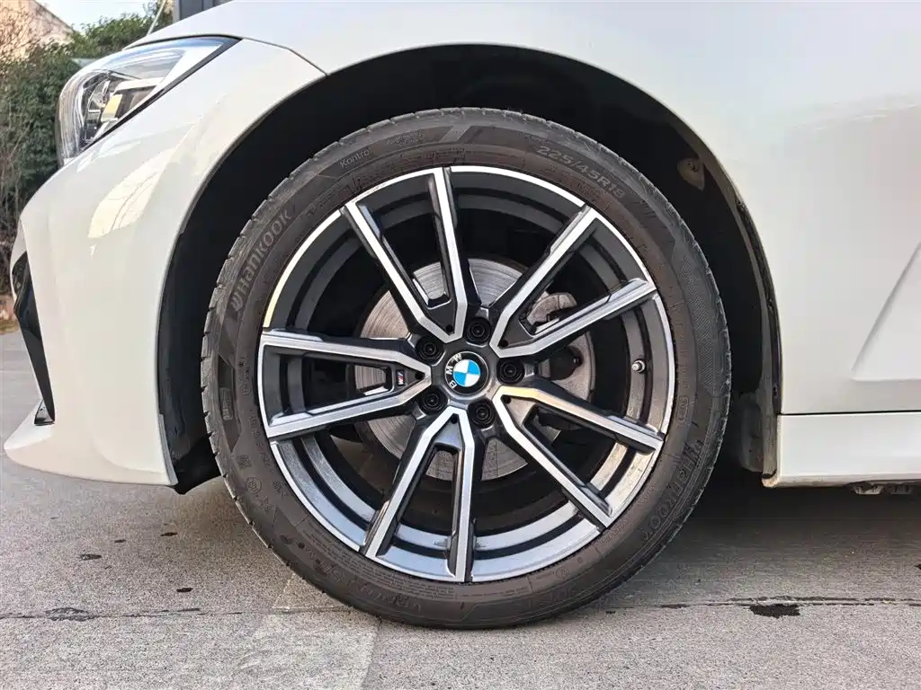 BMW 3 Series 2022 325Li M Sport Package фото 17