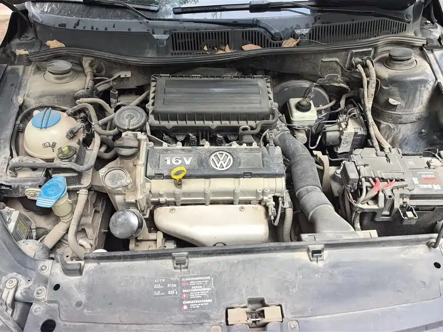 Volkswagen Lavida 2013 1.6L Manual Comfort Edition фото 10