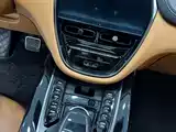 Фото 21 - Aston Martin DBX