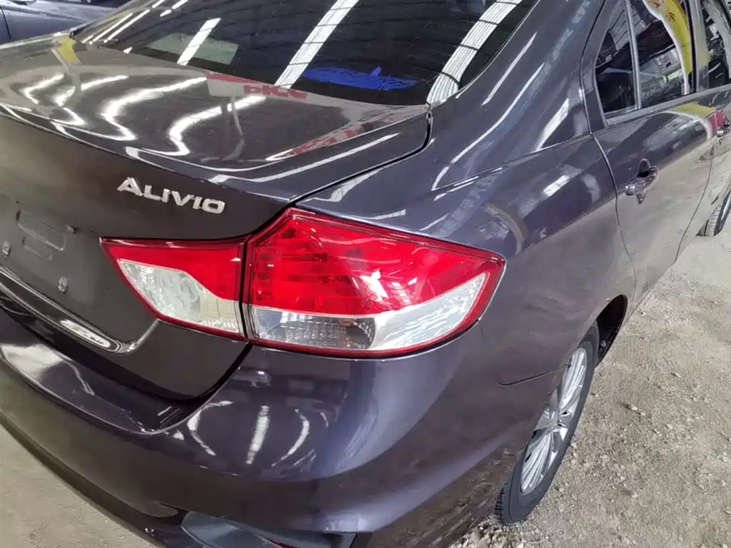 Suzuki Alivio 2016 2015 1.6L Automatic Comfort
