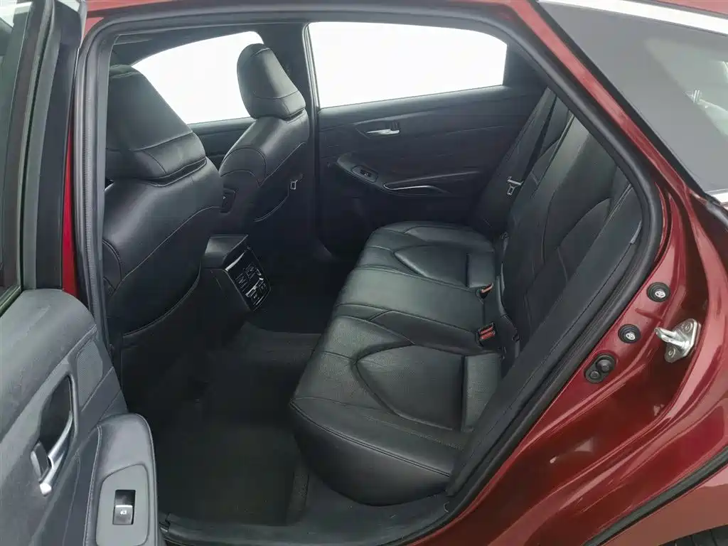 Toyota Avalon 2019 2.0L XLE Premium Edition (China VI) фото 15