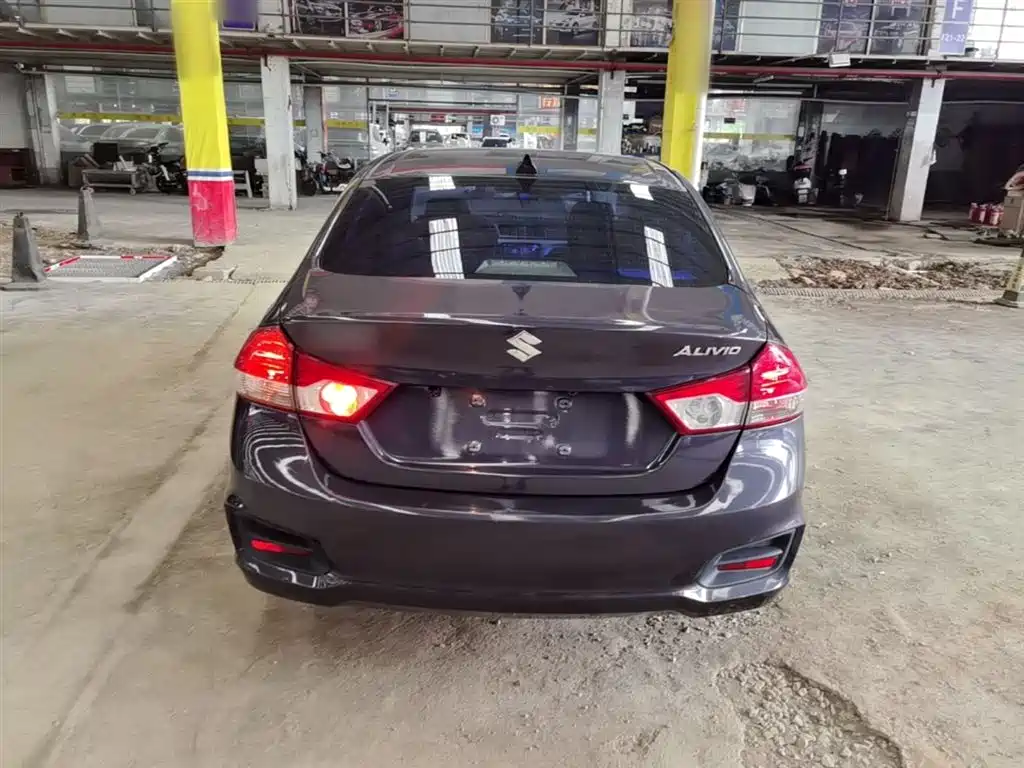 Suzuki Alivio 2016 2015 1.6L Automatic Comfort