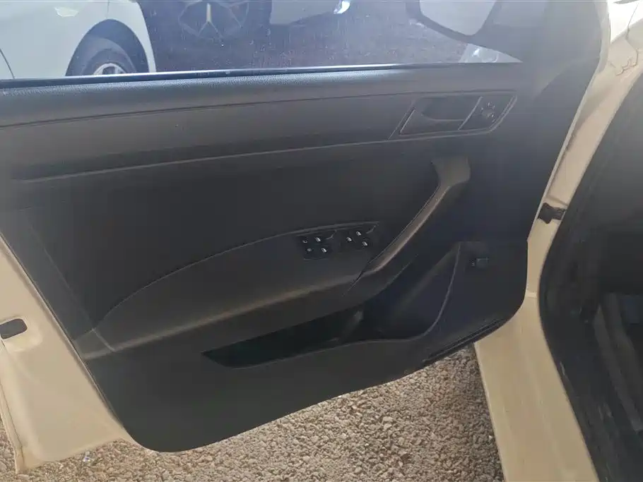 Volkswagen Santana 2021 1.5L Automatic Trend Edition фото 7