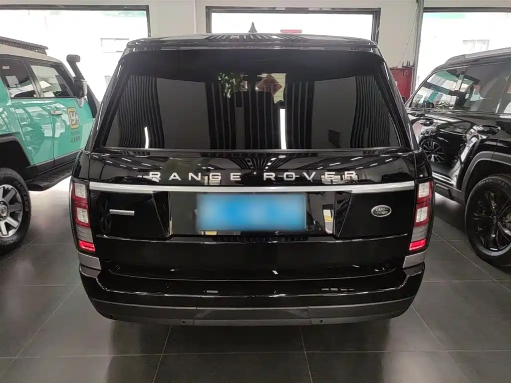 Land Rover Range Rover 2017 5.0 SC V8 AB Ultimate Autobiography LWB фото 6