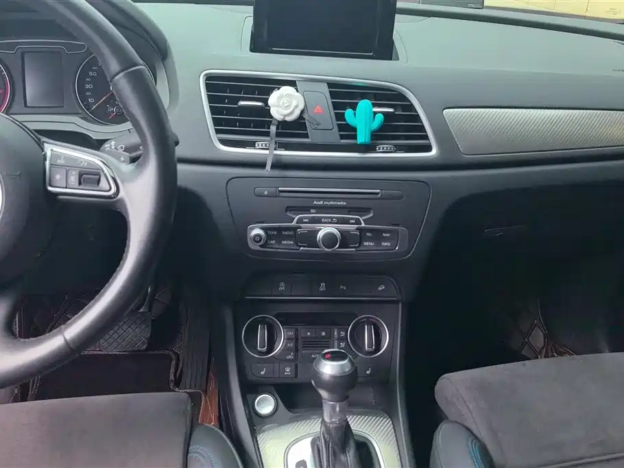Audi Q3 2017 35 TFSI Sport фото 16