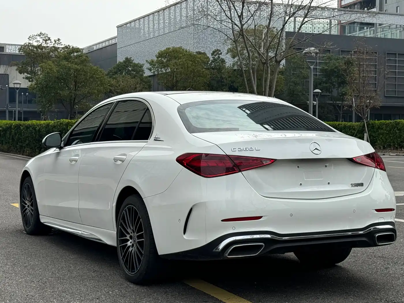 Mercedes-Benz C-Class 2023 C 260 L Night Edition Sport фото 16