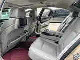 Фото 14 - BMW 7 Series