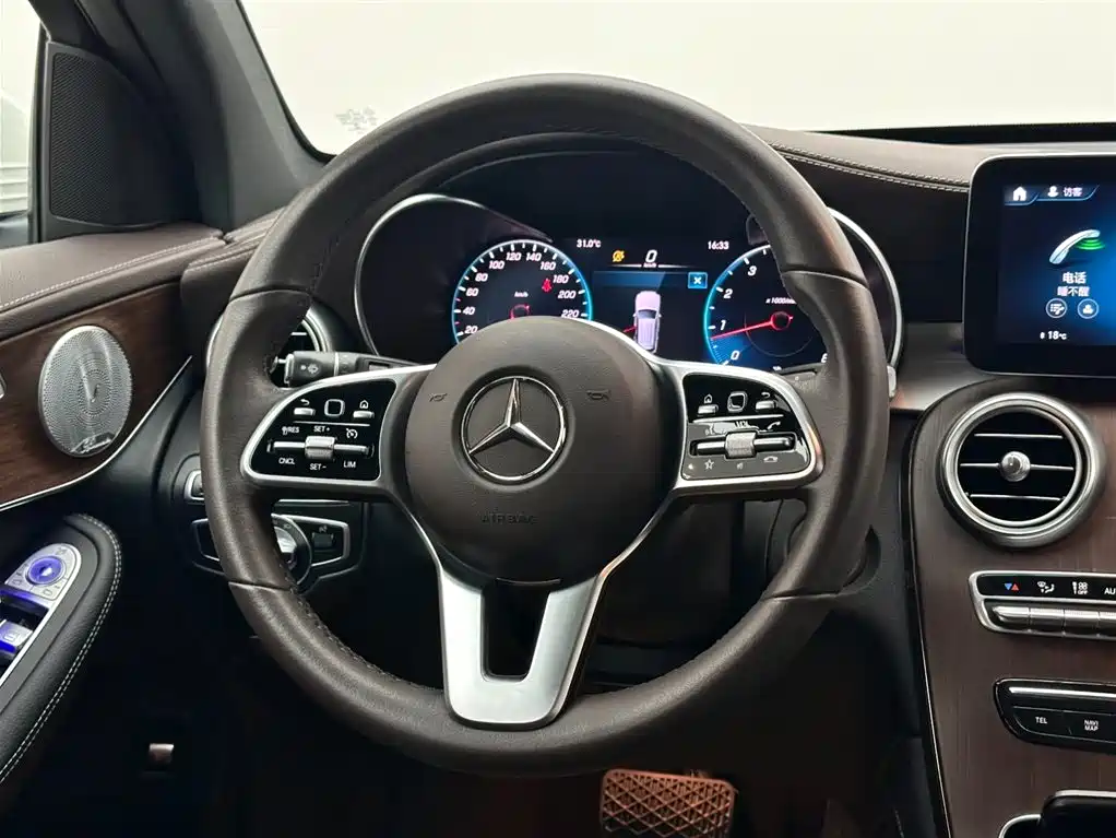 Mercedes-Benz GLC 2021 GLC 300 L 4MATIC Sporty фото 12
