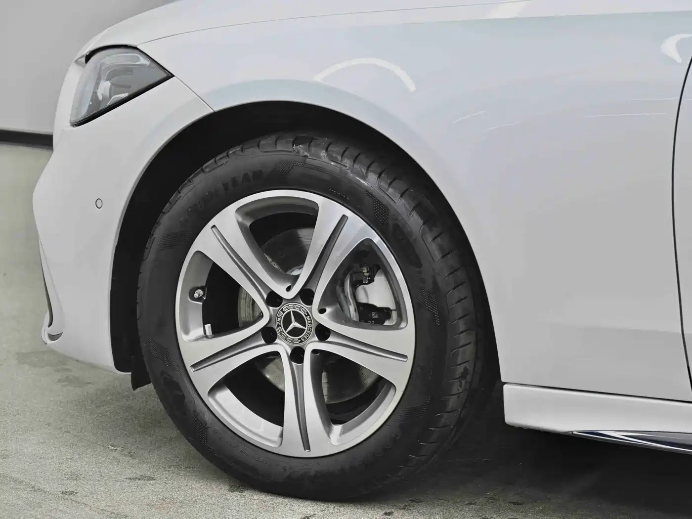 Mercedes-Benz C-Class 2022 C 200 L Sport Version фото 18