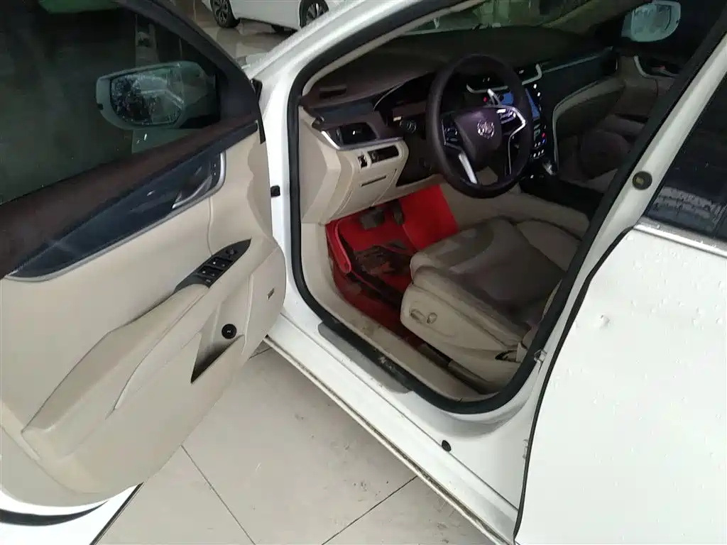 Cadillac XTS 2014 28T Comfort фото 16