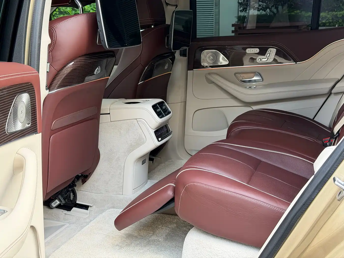 Mercedes-Benz Maybach GLS 2022 GLS 480 4MATIC фото 11